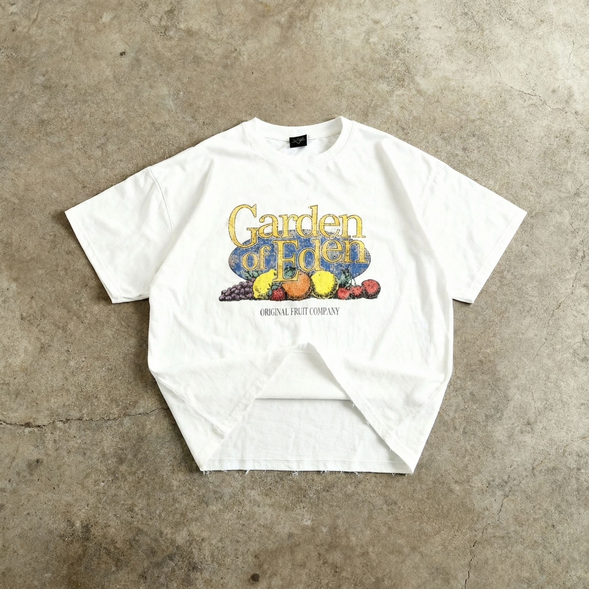 CHRIST IS KING - FADED BOXY WHITE TEE